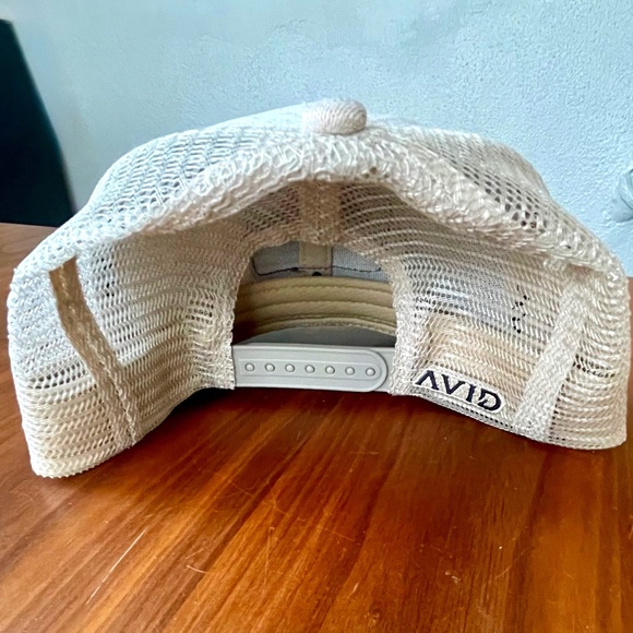 Avid Fishhook Snapback Hat-Like New - Picture 2 of 5